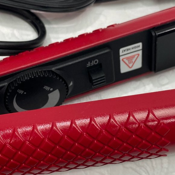 Style House 1.25” Professional Hair Styling Iron (Red) Negative Ion Therapy main image 10